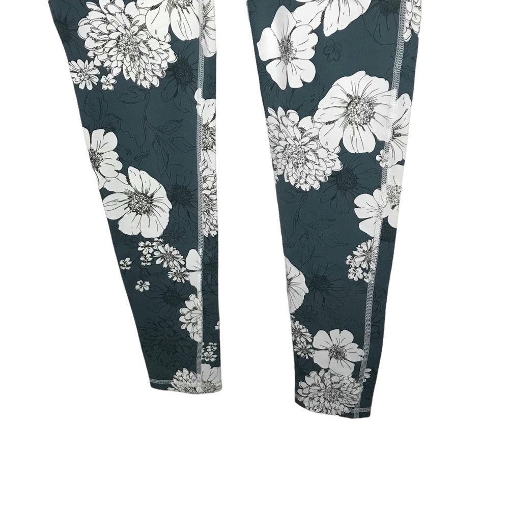 Mono B Slate Floral Leggings Small - Picture 3 of 9